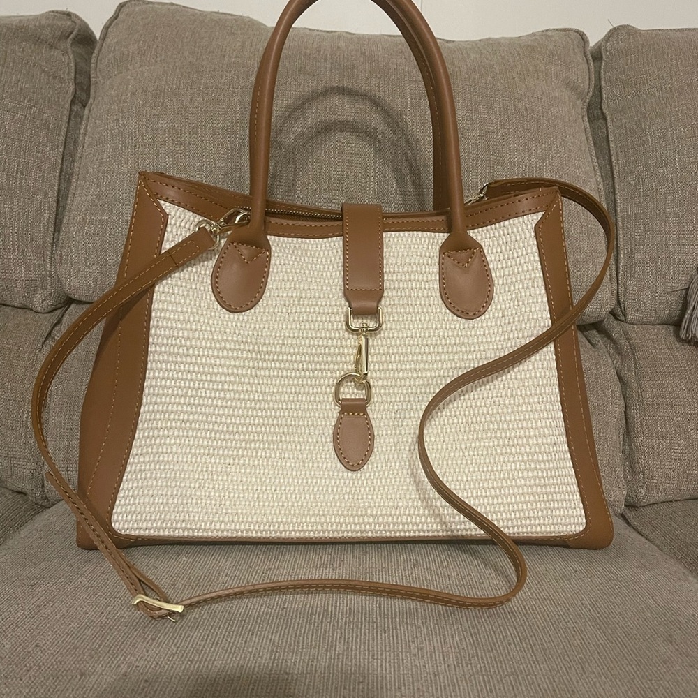 Elegant Tan and Cream Women's Handbag